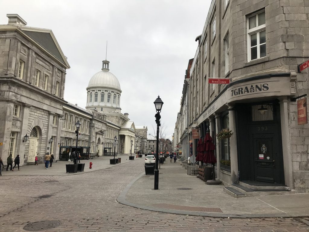 old-montreal-walk-european