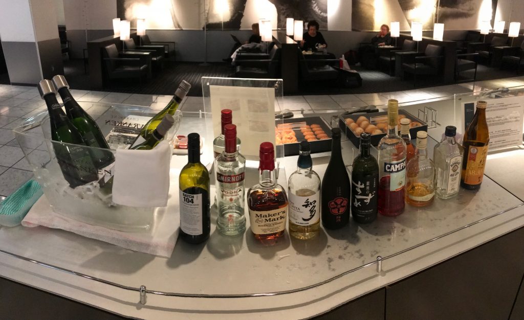 ANA-business-class-lounge-Narita-booze-airport